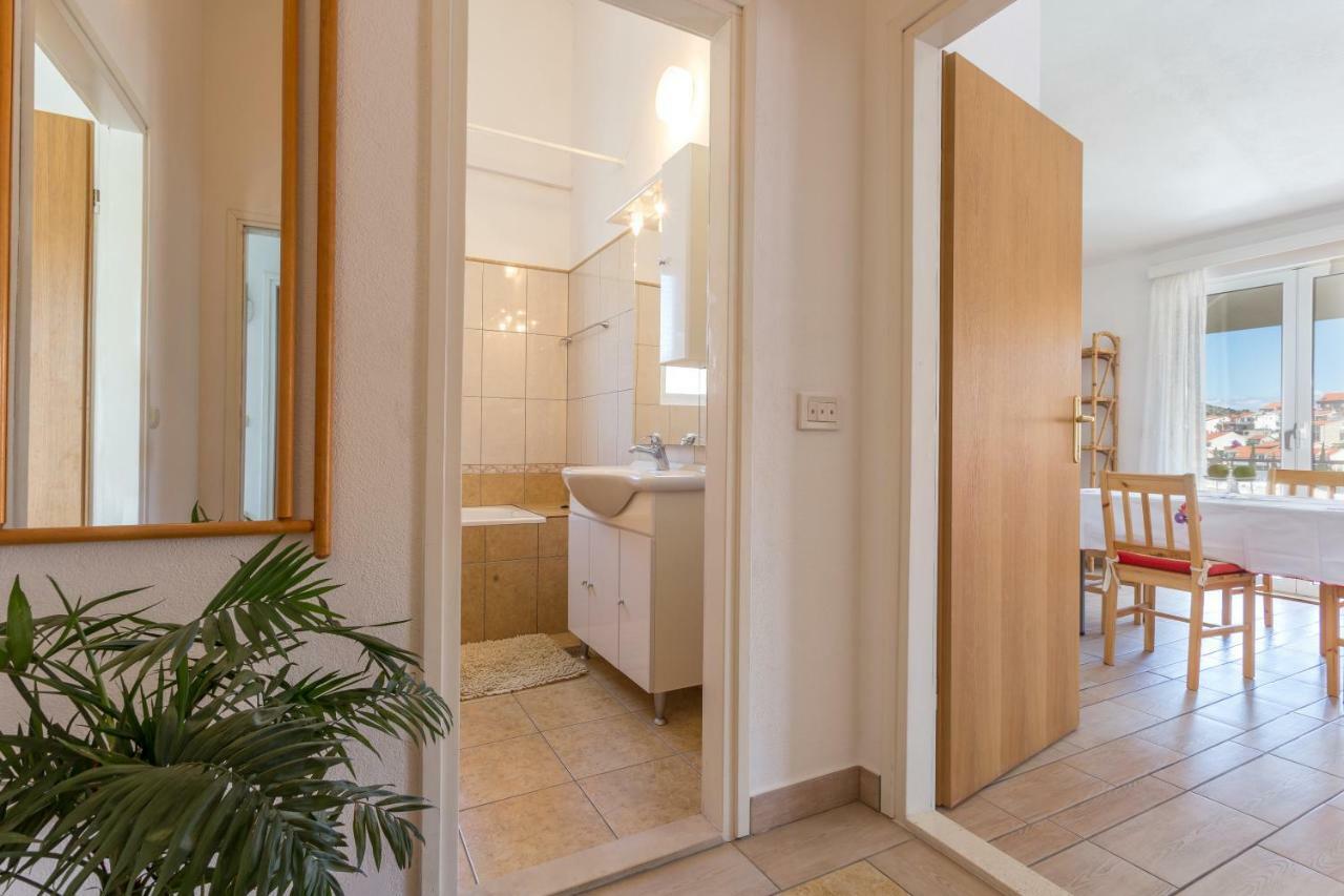 Apartments Sanja Đảo Hvar Ngoại thất bức ảnh