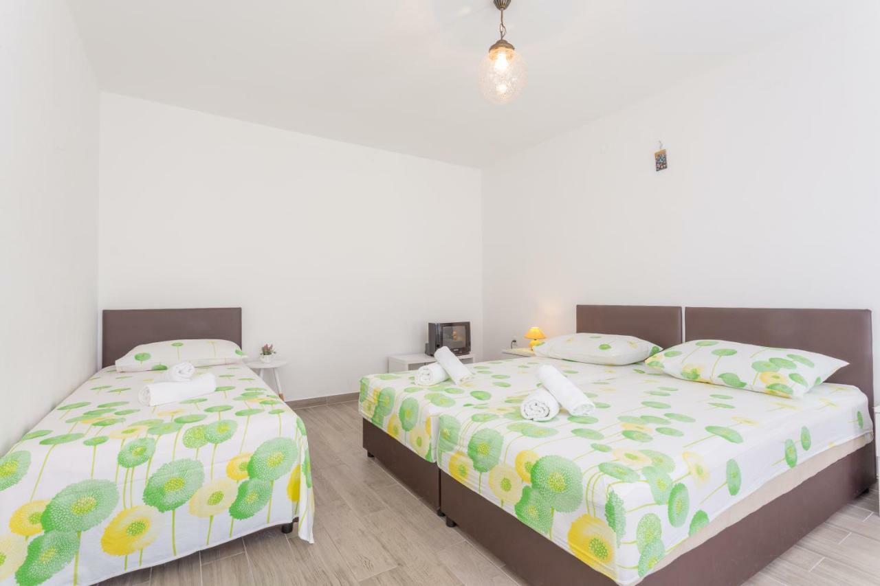 Apartments Sanja Đảo Hvar Ngoại thất bức ảnh
