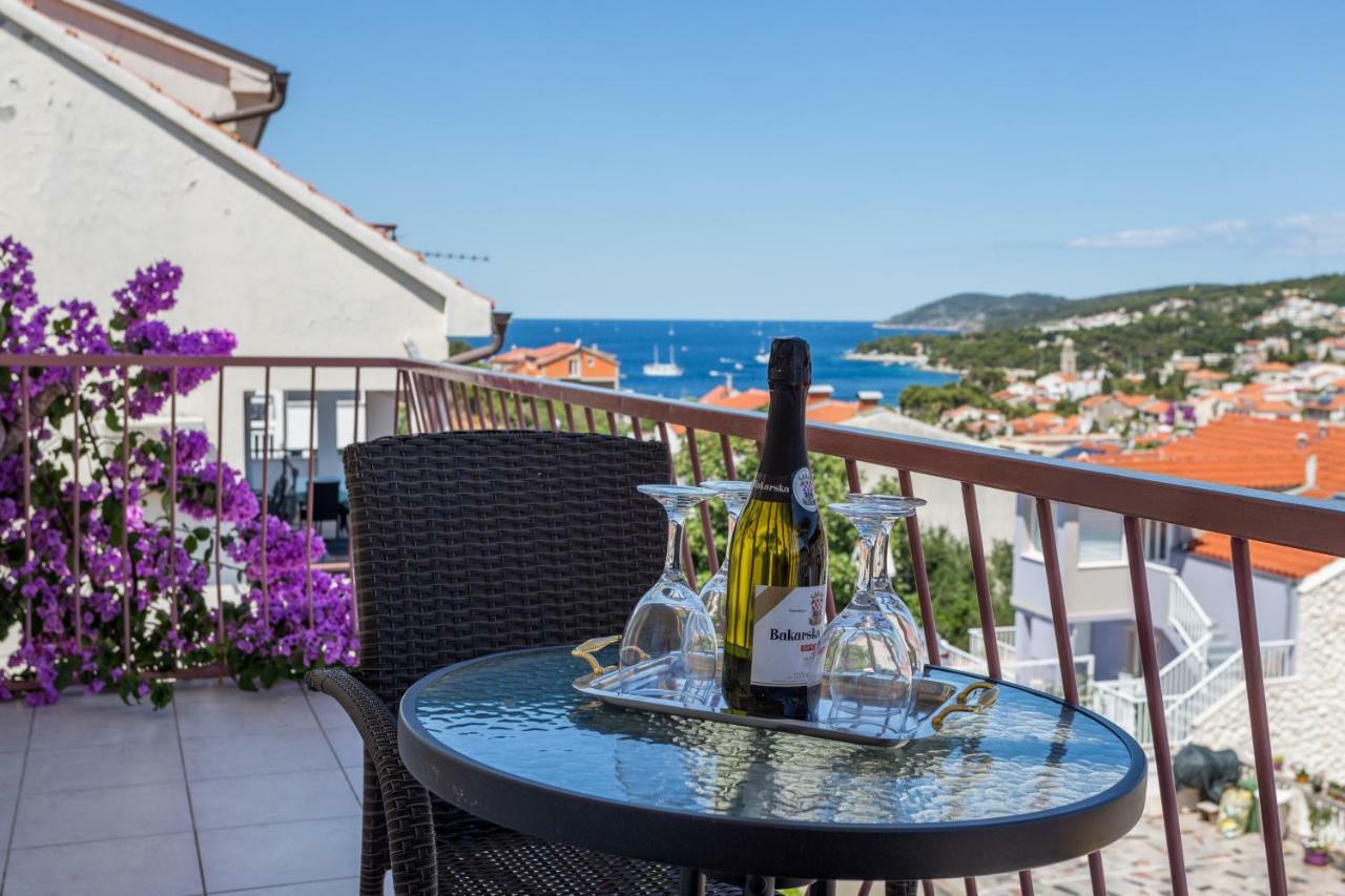 Apartments Sanja Đảo Hvar Ngoại thất bức ảnh
