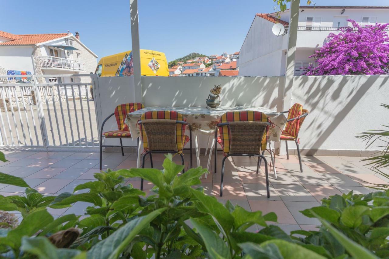 Apartments Sanja Đảo Hvar Ngoại thất bức ảnh