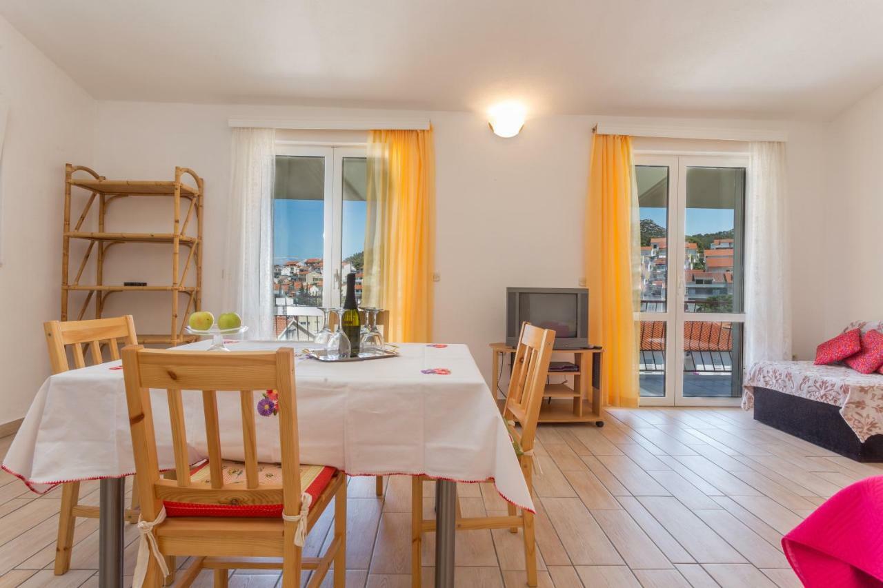 Apartments Sanja Đảo Hvar Ngoại thất bức ảnh